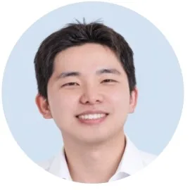 Portrait of Ian Yoo